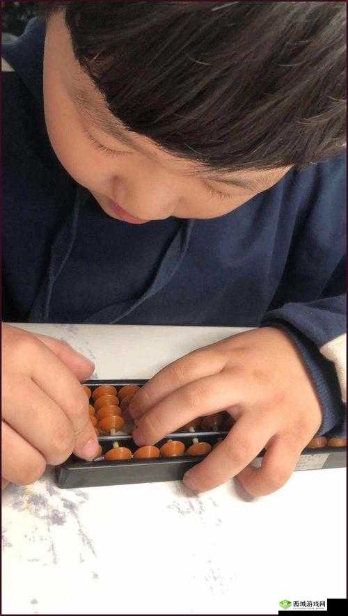 有 60 颗珠子，两人轮流从中取